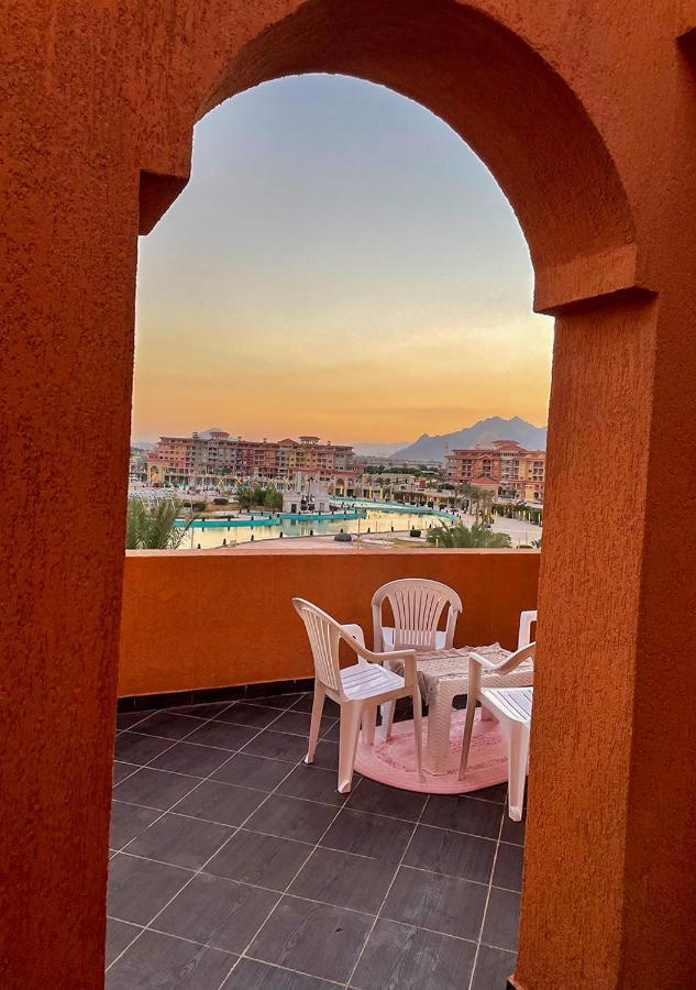 Fully Equipped Apartments Pool & Mountains View In Porto Sharm Resort Екстериор снимка