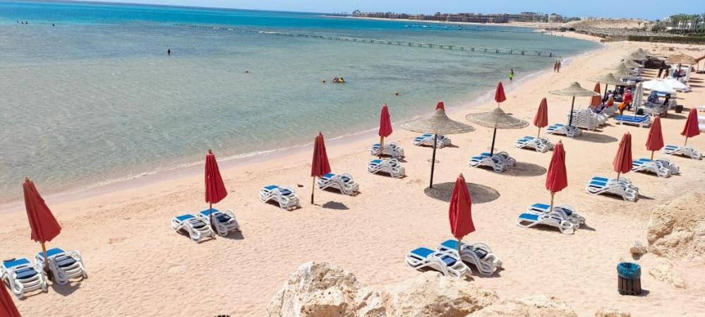Fully Equipped Apartments Pool & Mountains View In Porto Sharm Resort Екстериор снимка